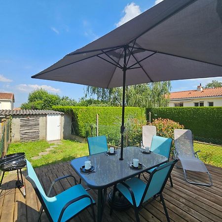 Le Petit Ecureuil Charmant Gite Jardin Terrasse เลแซร์บิเย ภายนอก รูปภาพ